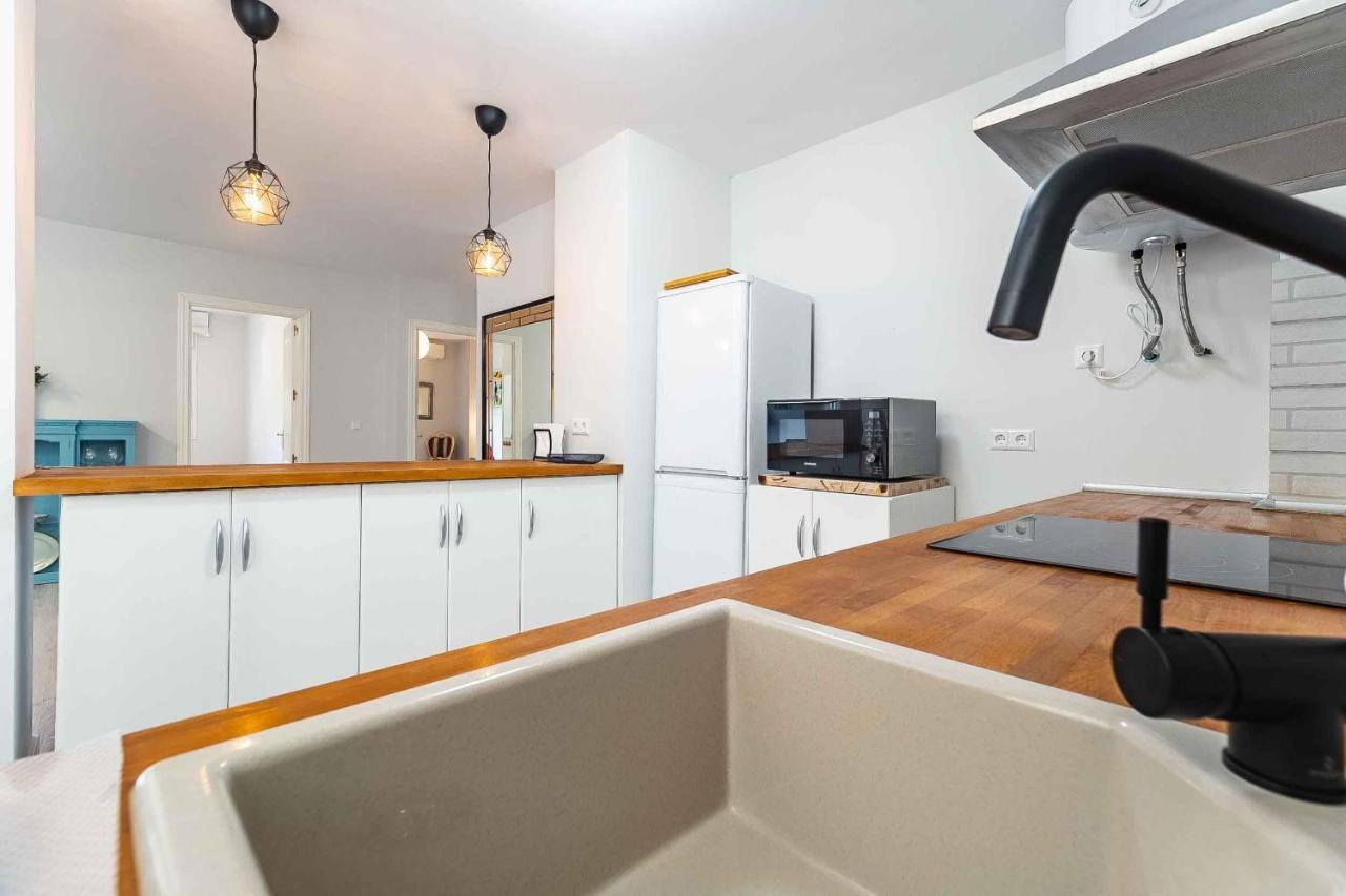 Apartamento Renovado, Tu Escapada De Vacaciones Ideal 丰希罗拉 外观 照片